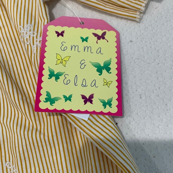 Ross Yellow and White Flower Cold Shoulder Top - Picture 4 of 5